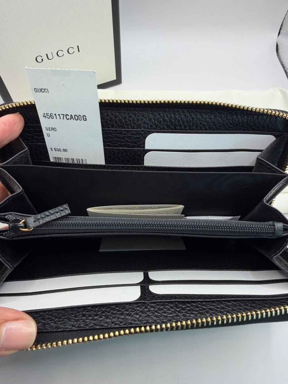 Gucci Black GG Pebbled Leather Zipper Wallet - Picture 3 of 6
